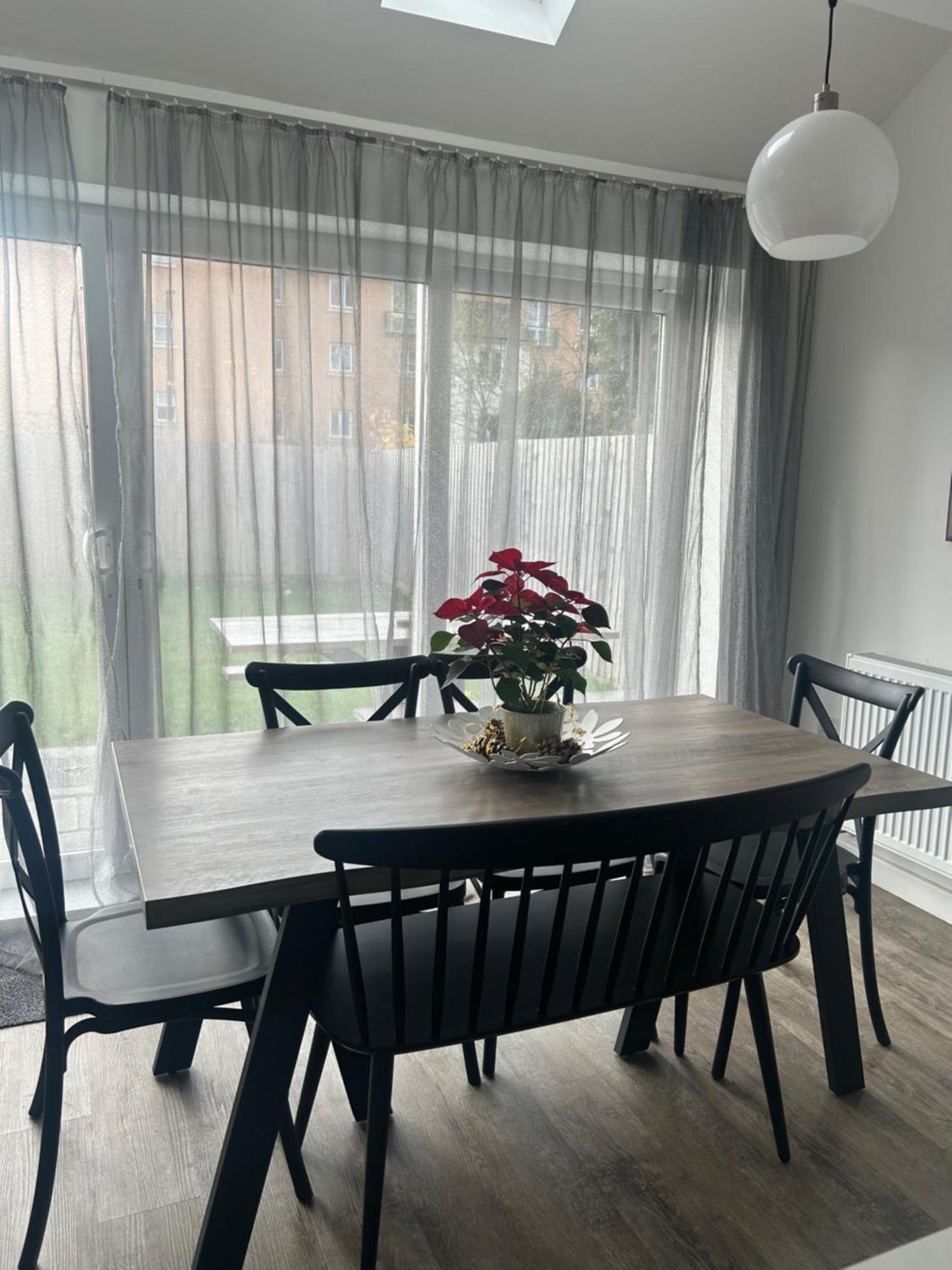 The Red House Modern Stylish Home From Home Walking Distance To Cardiff Bay And City Centre With Parking Bagian luar foto
